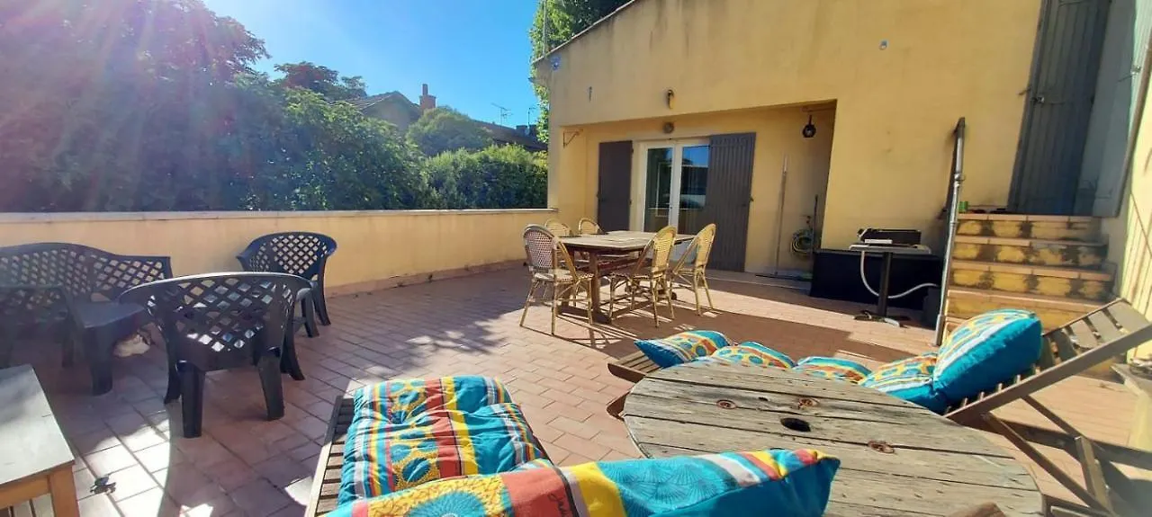 Rum i privatbostad Chambre Avec Terrasse Lägenhet Sarrians